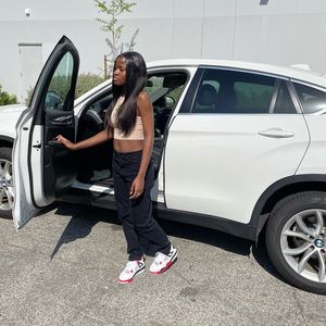 Meet your Posher, Destiny